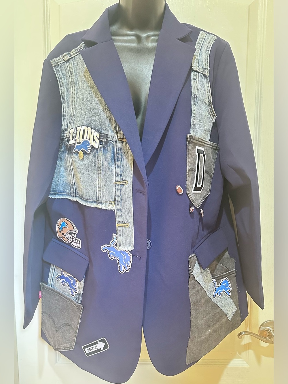 Upcycled Detroit inspired Patchwork Navy Blazer size 16 - Picture 2 of 6